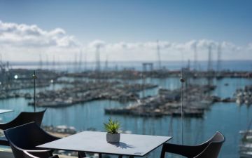 terraza restaurante vistas puerto palma