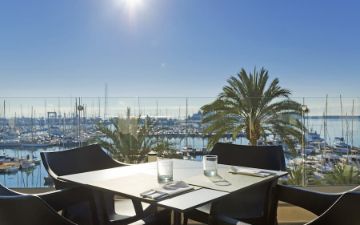 Eingang hotel mirador paseo maritimo mallorca 