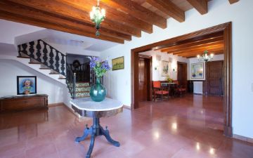 hall villa sarria establiments mallorca 